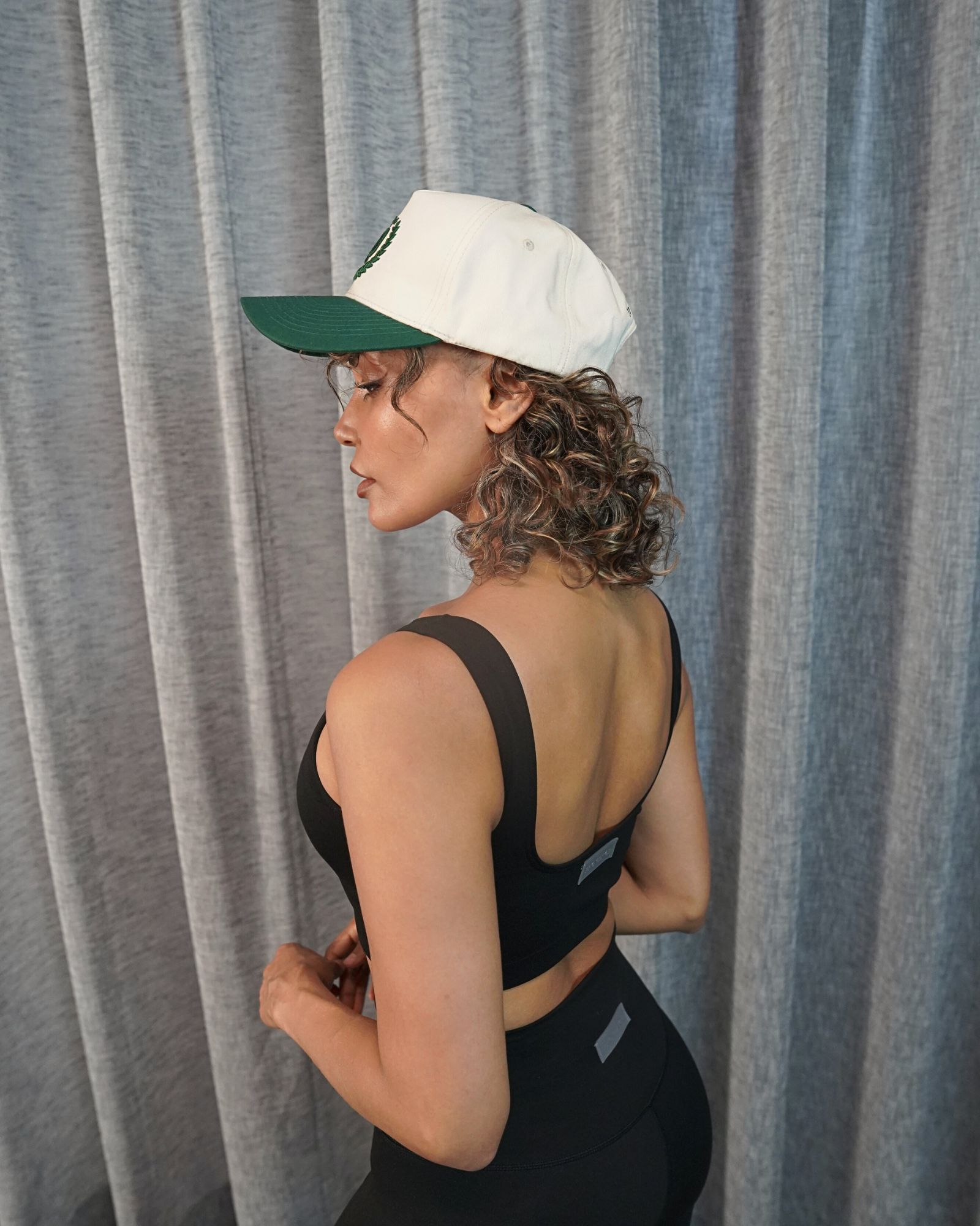 Womens Contrast Crest Cap Off White/Green