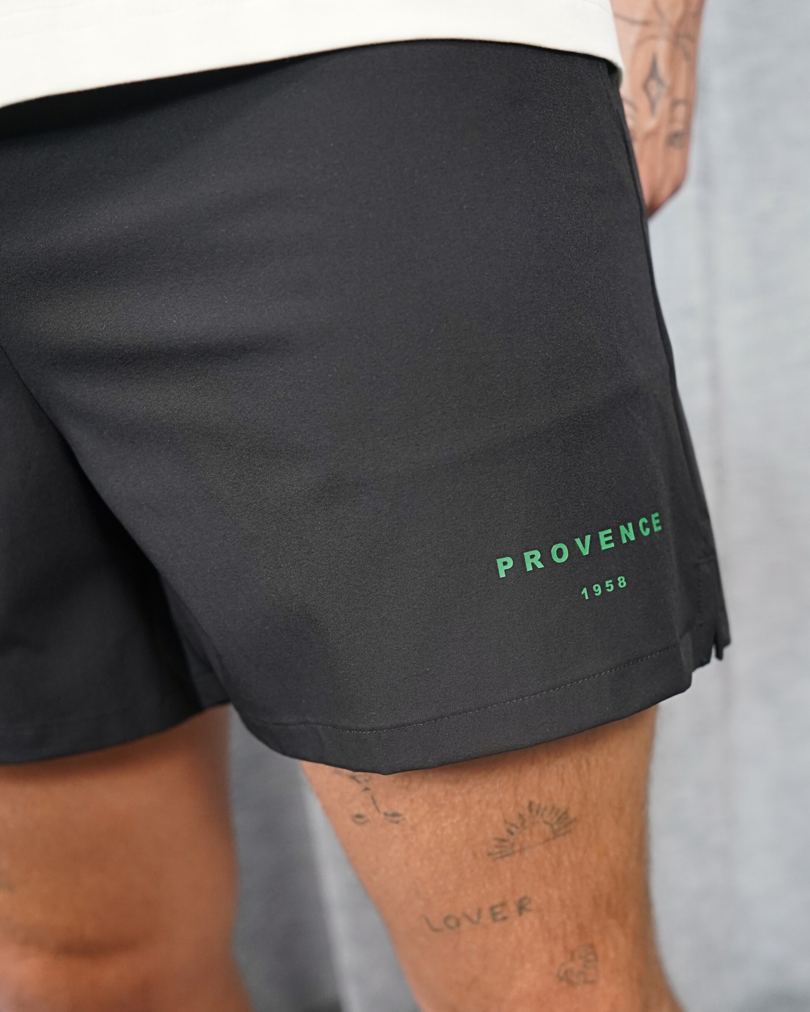 Mens Nylon Short Black/Green